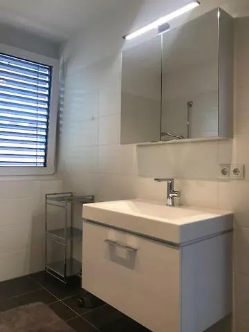 Exklusive Penthousewohnung Mit Tesla-wallbox In דירה אינסברוק
